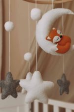 Handmade Sleepy fox baby mobile - Image 9